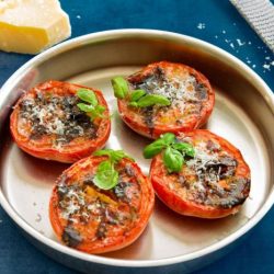 Tomatoes broiled cheesy